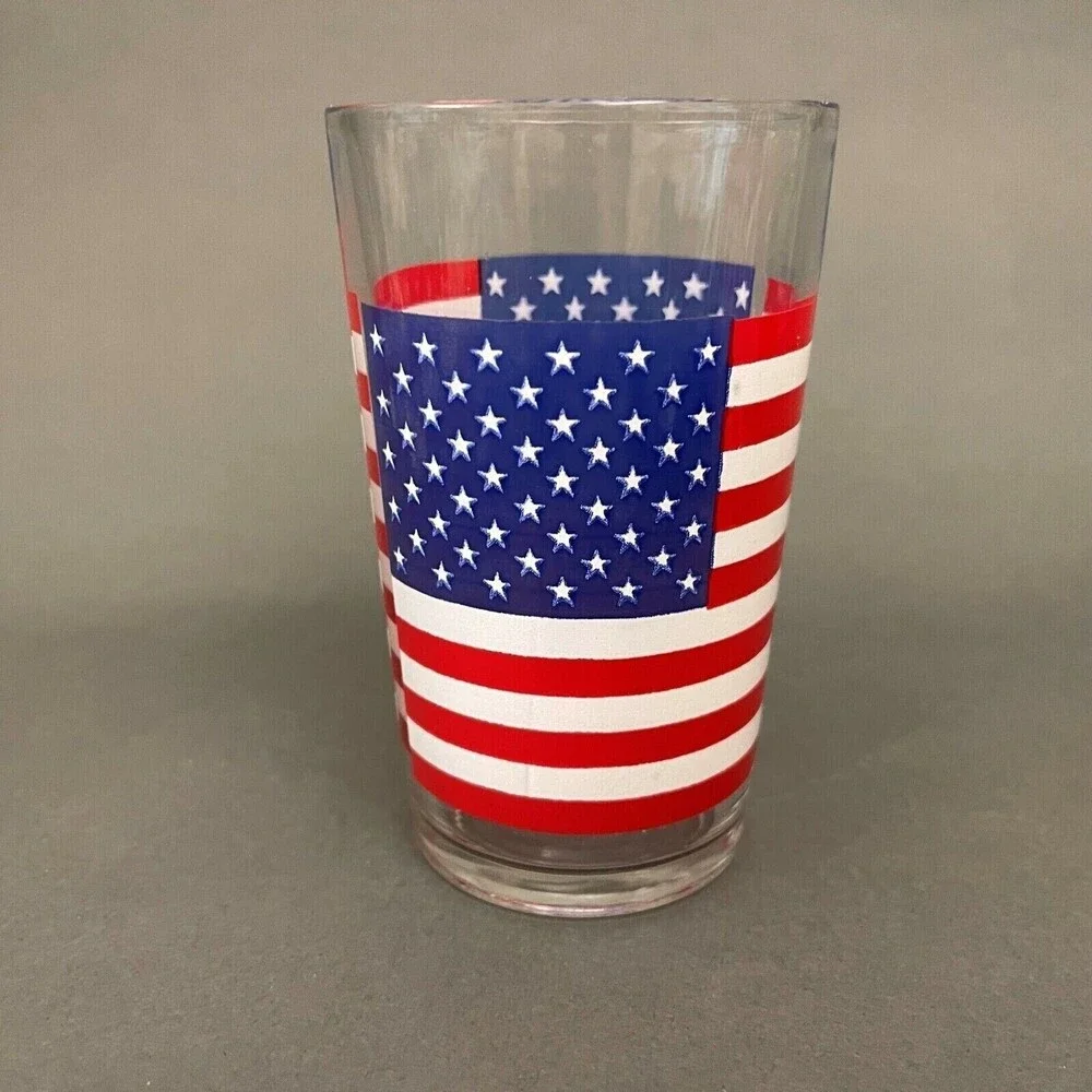 Vintage United States Flag Glass Red White Blue Multicolor 4‎ 7/8